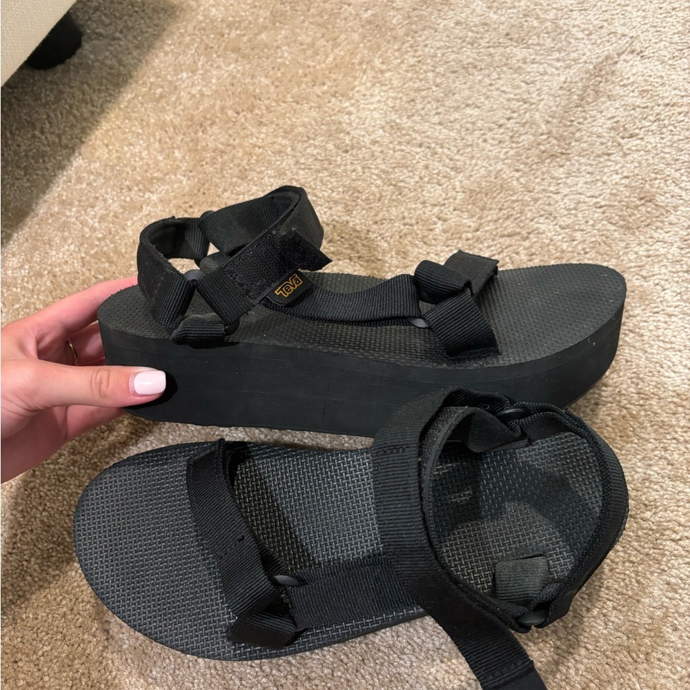Teva Women’s Flatform Universal